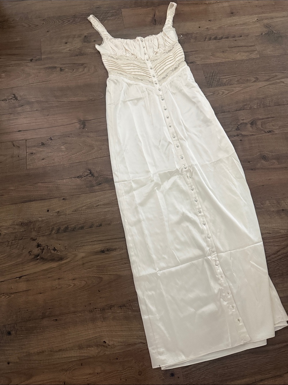 House Of Cb Illiana Silk Maxi Dress - Picture 6 of 8